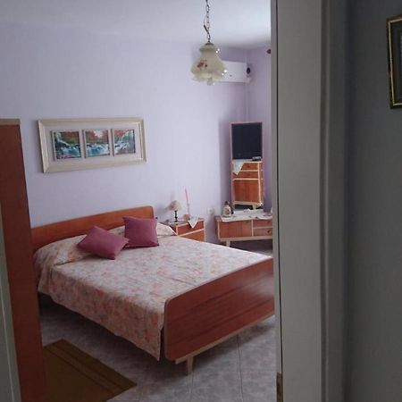 C&S Appartment Вльора Екстер'єр фото